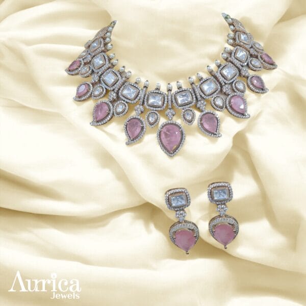 polki necklace set with light pink hued color stones