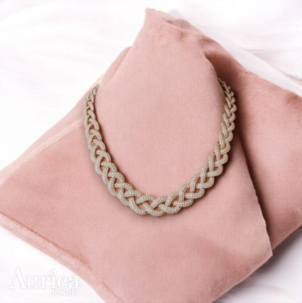 Lace of Luminescence Necklace